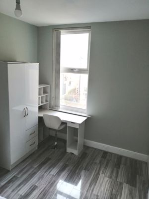 Photo 8- click for photo gallery